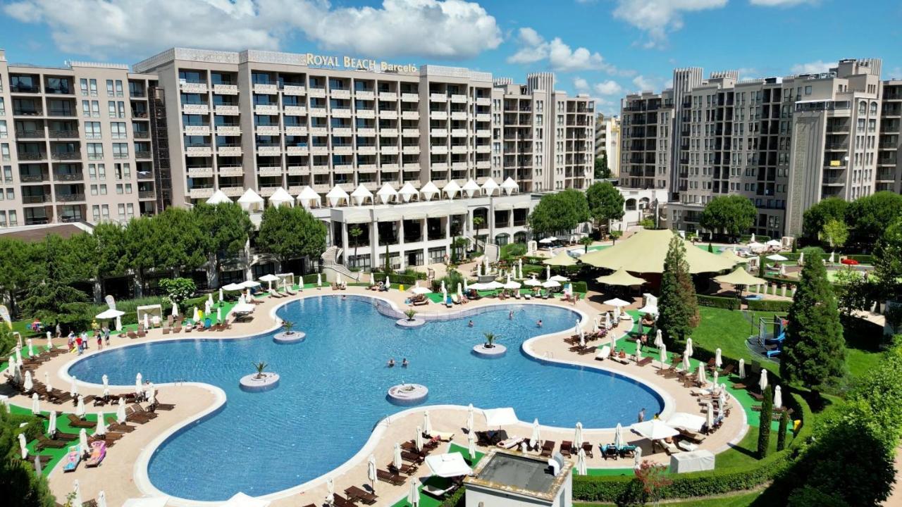 Royal Beach Apartments - 5M To Pool, 100M To Beach Napospart Kültér fotó